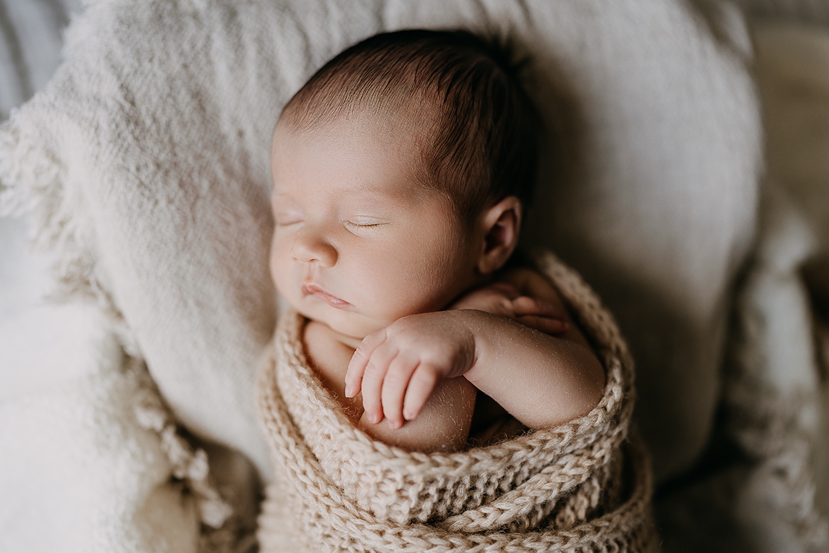 lichtperle-fotografie-fotograf-freiberg-newborn-babyshooting